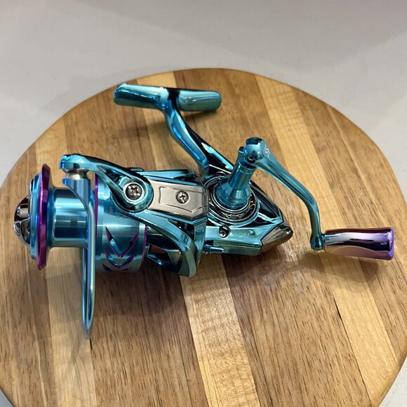 Brand New WJL4000 Fishing Reel by Popular Brand Sougayilang! - Picture 9 of 16